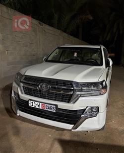 تويوتا لاندكروزر